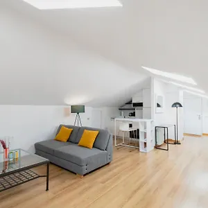 Apartamento Relstay - Arco Della Pace - Sunny Loft 